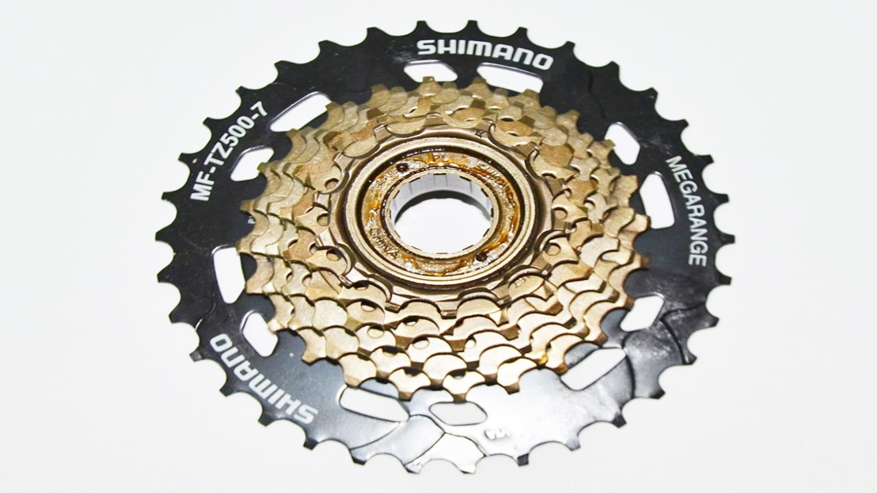 ARKA ZİNCİR DİŞLİSİ (MT-8)